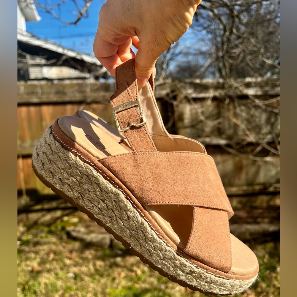 Dr. Scholl’s Sandals Jute platform wedge 6.5 suede tan nude beach espadrille y2k